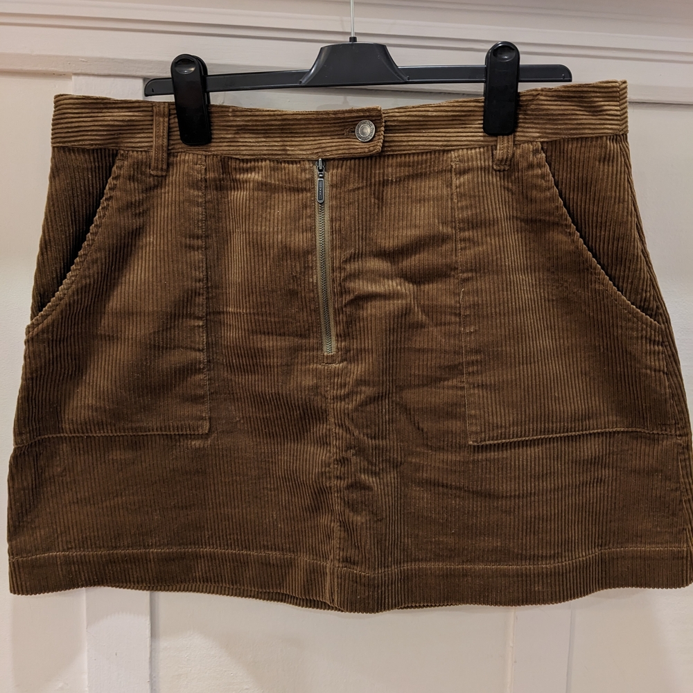 Frank & Oak Brown Mini Skirt with Modern Appeal